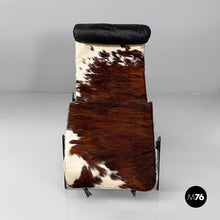 Load image into Gallery viewer, Chaise longue LC4 by Le Corbusier, Pierre Jeanneret and Charlotte Perriand for Cassina, 1970s