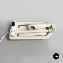 Charger l'image dans la galerie, Reading lamp The Itty Bitty Book Light by Zelco Rare, 1990s