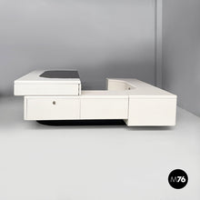 Carica l'immagine nel visualizzatore di Gallery, Desk attributed by Fabio Lenci, 1970s