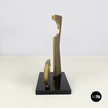 画像をギャラリービューアに読み込む, Brass sculptures by Edmondo Cirillo, 1982