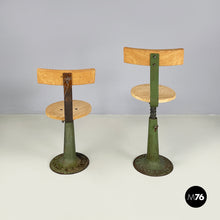 画像をギャラリービューアに読み込む, Industrial stools with height-adjustable seat by Necchi, 1920s