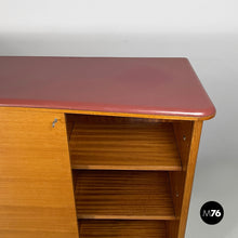 画像をギャラリービューアに読み込む, Sideboard in wood, glass and burgundy leather, 1960s