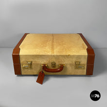 将图片加载到图库查看器,Suitcase in beige and brow leather, 1960s
