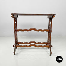 将图片加载到图库查看器,Wooden coffee table with casters, 1800s