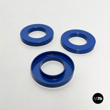 将图片加载到图库查看器,Blue rings for the perpetual wall calendar by Ring A Date, 2020s