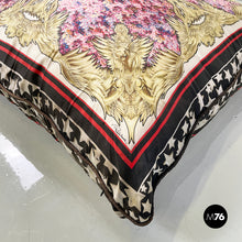 画像をギャラリービューアに読み込む, Fabric cushion by Roberto Cavalli, 2000s