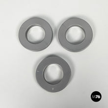 画像をギャラリービューアに読み込む, Silver gray rings for the perpetual wall calendar by Ring A Date, 2020s