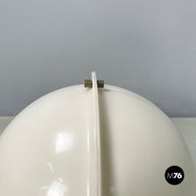 画像をギャラリービューアに読み込む, Table lamp in white plastic, 1970s