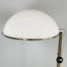 画像をギャラリービューアに読み込む, Floor lamp by Arteluce, 1970s