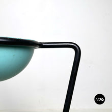 画像をギャラリービューアに読み込む, Floor ashtray light blue and black