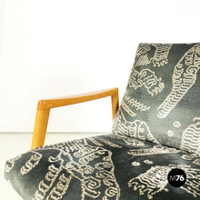 Load image into Gallery viewer, Armchair in wood, green and white velvet, 1960s