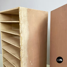 画像をギャラリービューアに読み込む, Wooden storage with shelves, 1990s