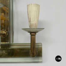 Carica l'immagine nel visualizzatore di Gallery, Glass and brass wall light, 1930s