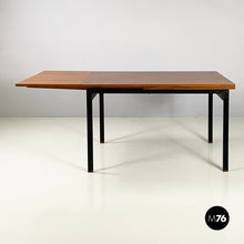 画像をギャラリービューアに読み込む, Extendable dining table in wood and black metal, 1960s