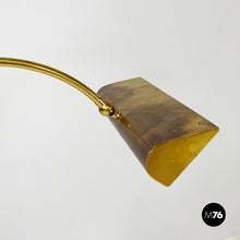 画像をギャラリービューアに読み込む, Adjustable table lamp in brass, 1920s