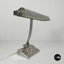 画像をギャラリービューアに読み込む, Table lamp in chromed brass, 1930s