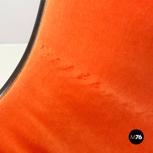 将图片加载到图库查看器,Chair in orange velvet and dark wood, 1950s