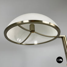 画像をギャラリービューアに読み込む, Floor lamp by Arteluce, 1970s