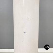 画像をギャラリービューアに読み込む, Floor lamp in metal and opaline glass, 1970s
