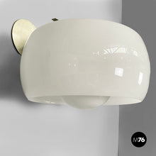 将图片加载到图库查看器,Wall lamps Omega by Vico Magistretti for Artemide, 1970s