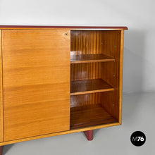 画像をギャラリービューアに読み込む, Sideboard in wood, glass and burgundy leather, 1960s