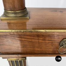 画像をギャラリービューアに読み込む, Mirror with drawer, mid-19th century