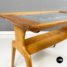 画像をギャラリービューアに読み込む, Coffee table in wood and decorated glass, 1950s