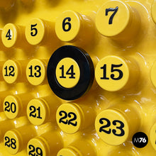 将图片加载到图库查看器,Wall perpetual yellow calendar by Giorgio Della Beffa for Ring A Date, 2000-2010s
