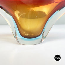 Charger l'image dans la galerie, Centerpiece in Murano glass, 1960s