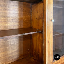 画像をギャラリービューアに読み込む, Sideboard in wood and glass, 1930s