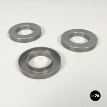 画像をギャラリービューアに読み込む, Silver gray rings for the perpetual wall calendar by Ring A Date, 2020s