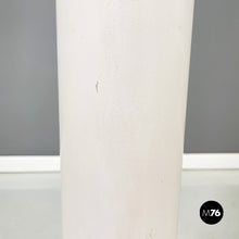 画像をギャラリービューアに読み込む, Floor lamp in metal and opaline glass, 1970s