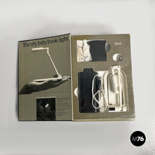 Charger l'image dans la galerie, Reading lamp The Itty Bitty Book Light by Zelco Rare, 1990s