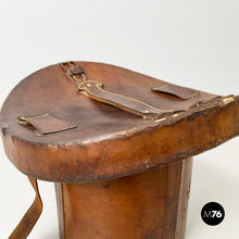 将图片加载到图库查看器,Party set with leather hatbox, mid 1900s