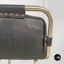 将图片加载到图库查看器,Stools in metal and black leather, 1970s