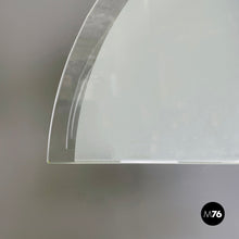 画像をギャラリービューアに読み込む, Floor lamp in glass and black metal, 1980s