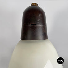 将图片加载到图库查看器,Table lamp in opaline glass and bakelite, 1940s