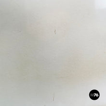 画像をギャラリービューアに読み込む, White fiberglass coffee table with vase holder, 1970s