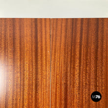 画像をギャラリービューアに読み込む, Coffee table with extendable top in wood, 1960s