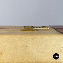 将图片加载到图库查看器,Suitcase in beige and brow leather, 1960s