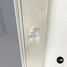 画像をギャラリービューアに読み込む, White industrial bathroom cabinet, 1960s