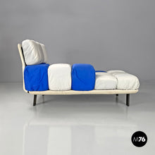 画像をギャラリービューアに読み込む, Padded chaise longue with blue and white cubes by Arflex, 1990s