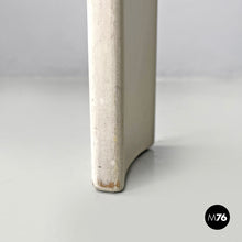 Load image into Gallery viewer, Stackable red and white wood coffee table 780/783 by Gianfranco Frattini for Cassina, 1970s