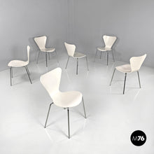 画像をギャラリービューアに読み込む, white wood curved chairs, 1970s