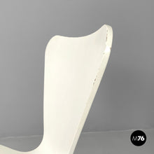 画像をギャラリービューアに読み込む, white wood curved chairs, 1970s