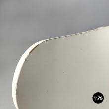 画像をギャラリービューアに読み込む, white wood curved chairs, 1970s
