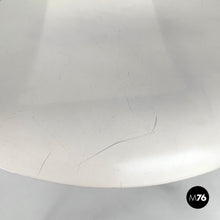 画像をギャラリービューアに読み込む, white wood curved chairs, 1970s