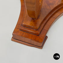 画像をギャラリービューアに読み込む, Wooden round pedestals in Biedermeier style, early 1800s