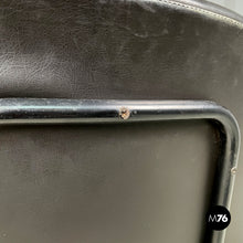 将图片加载到图库查看器,Black faux leather and metal chair, 1960s