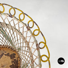 画像をギャラリービューアに読み込む, White and green wrought iron vase holder with decorative dragons, 1900s